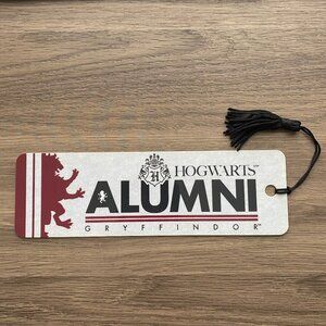 FREE WITH PURCHASE: Hogwarts Alumni Gryffindor - Harry Potter Bookmark